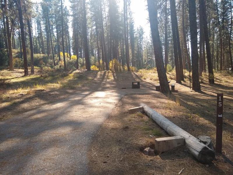 Site 15 features a long paved driveway.