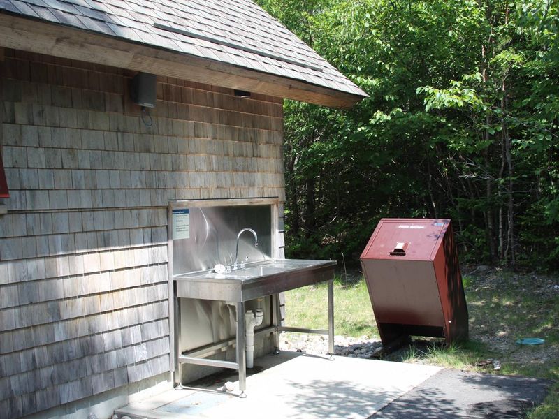 A typical dish-washing Station