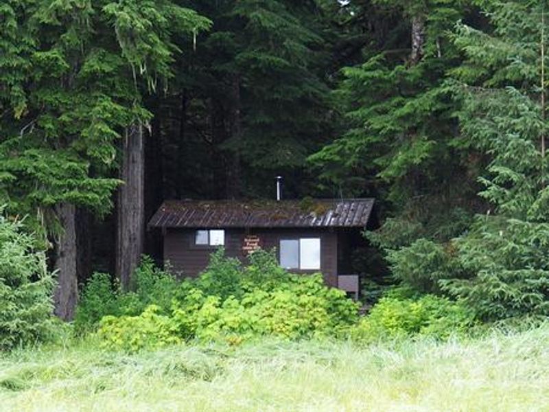 Harding River Cabin 
