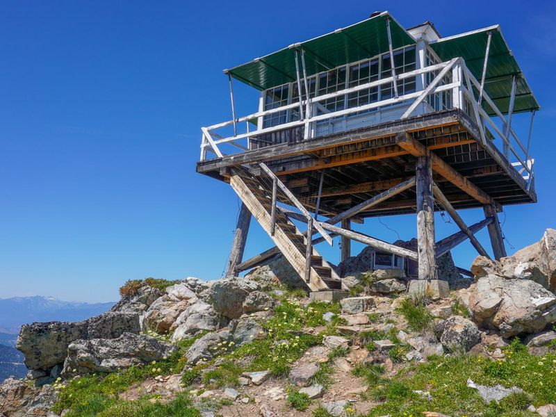 Gird Point Lookout Closer  View