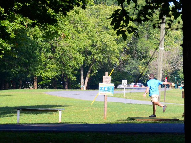 Riverside Park Day Use Area, Disc Golf