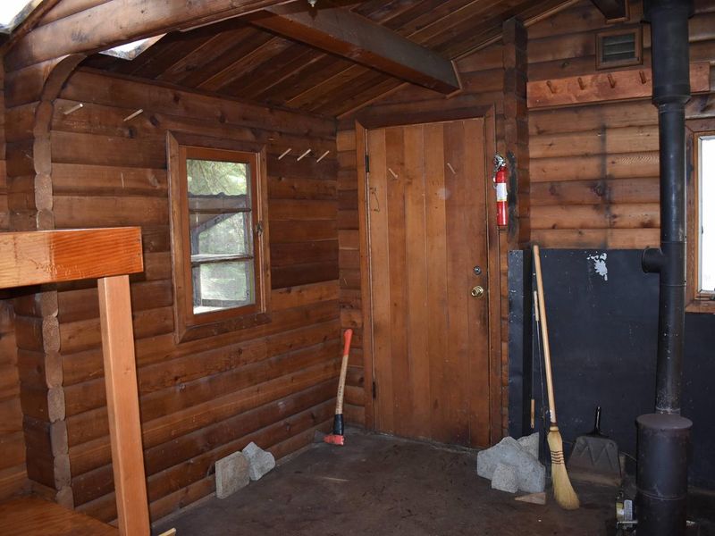 Entrance Area and Stove