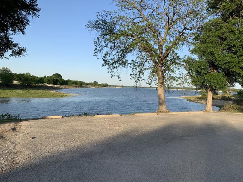 A photo of facility Holiday (Texas) waterfront parking