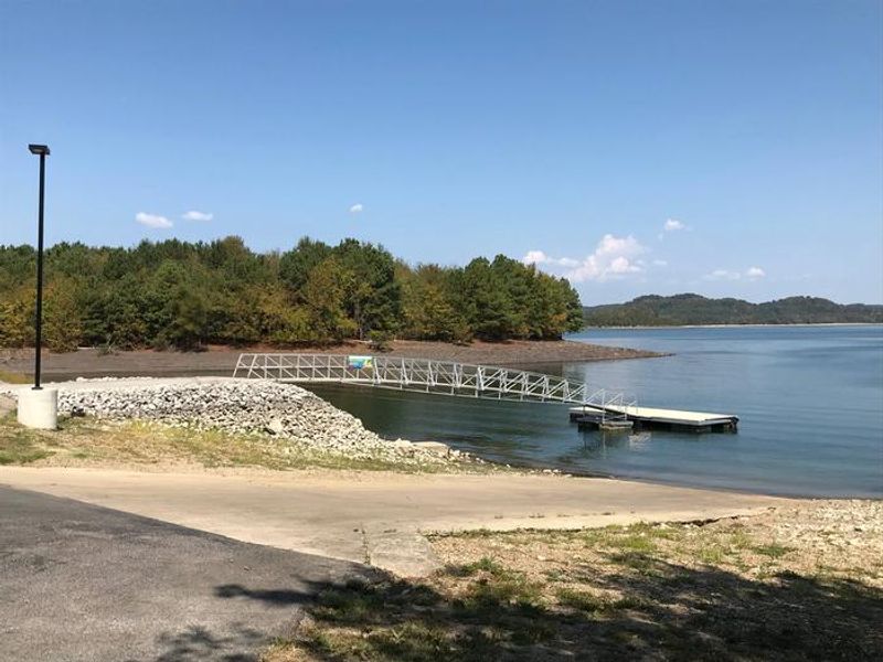 LILLYDALE CAMPGROUND LIGHTED LAUNCH RAMP