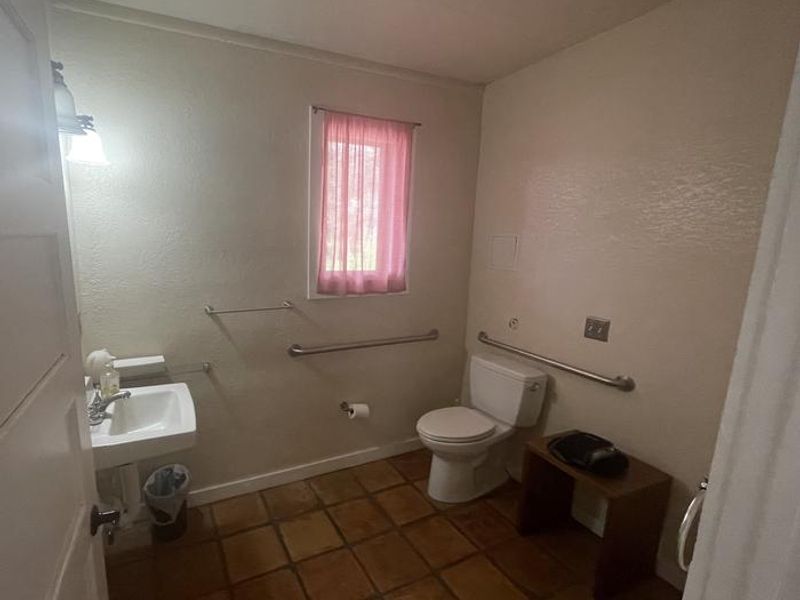 Bathroom of Portal CCC House