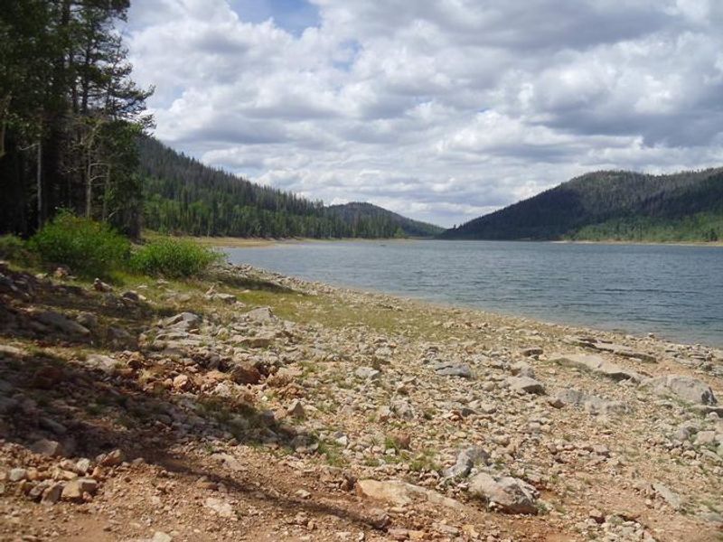View of Navajo lake near the campground