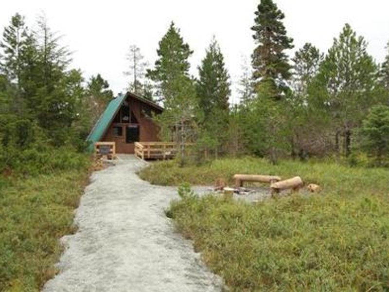 Kah Sheets Lake Cabin