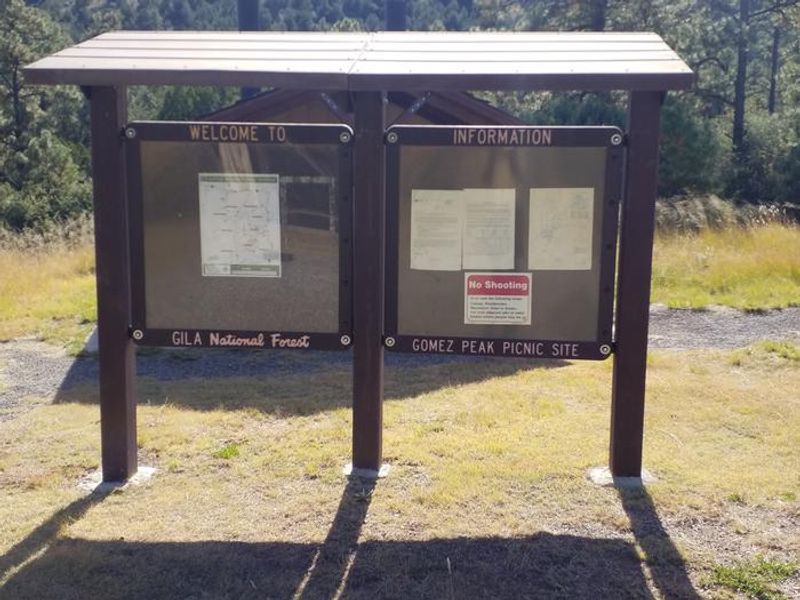 Gomez Peak Information kiosk