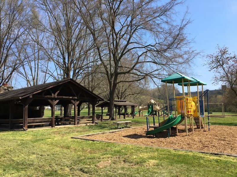 DALE HOLLOW DAMSITE DAY USE SHELTER AND PLAYGROUND