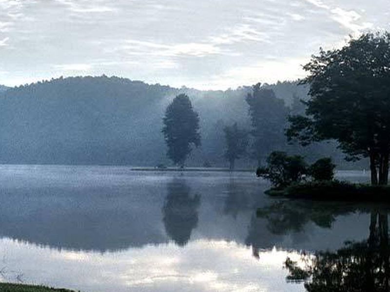 Lower Sherando Lake in the early morning.