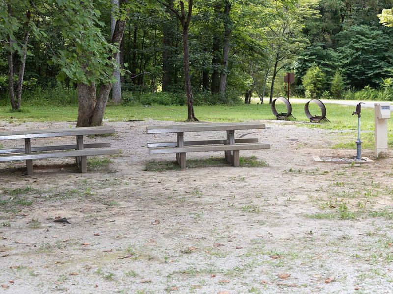 Large site with water and electric