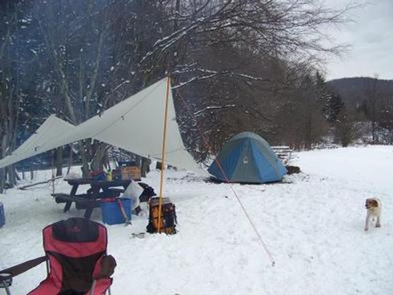 Winter camping fun at Willow Bay