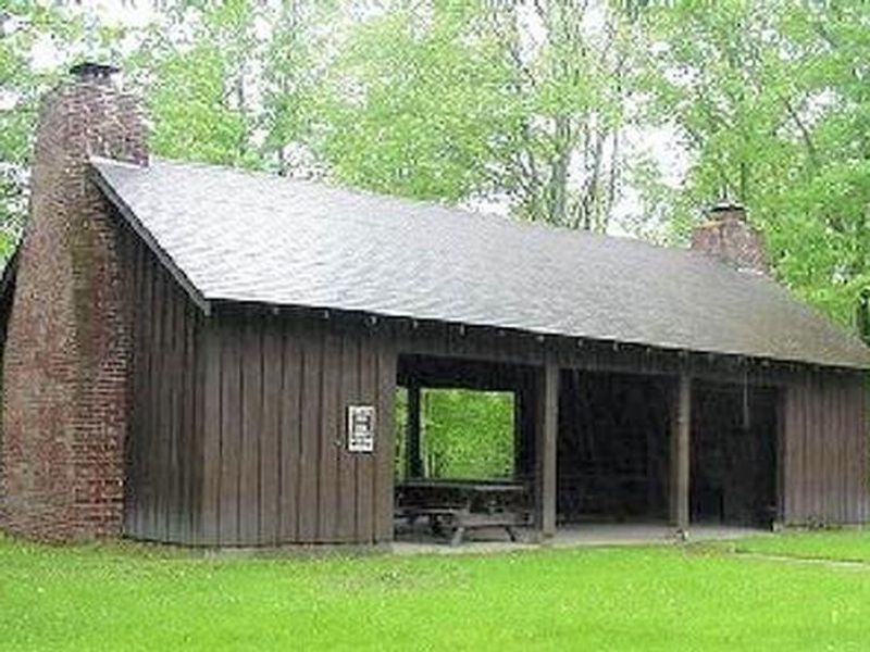 View of the Spearhead Point shelter from the side
