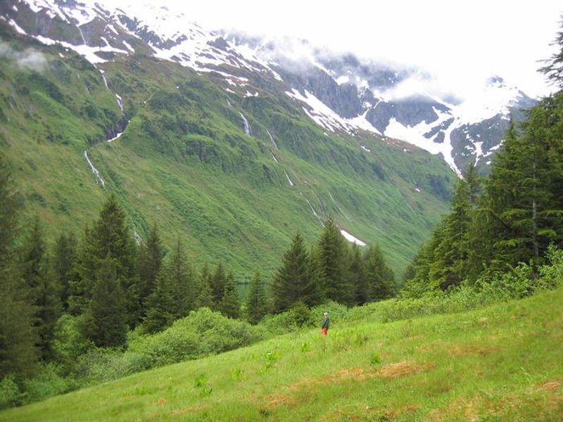 Plotnikof Lake Cabin