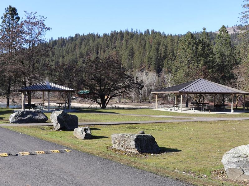 The small and large day use pavilions at Pink House Recreation Site.