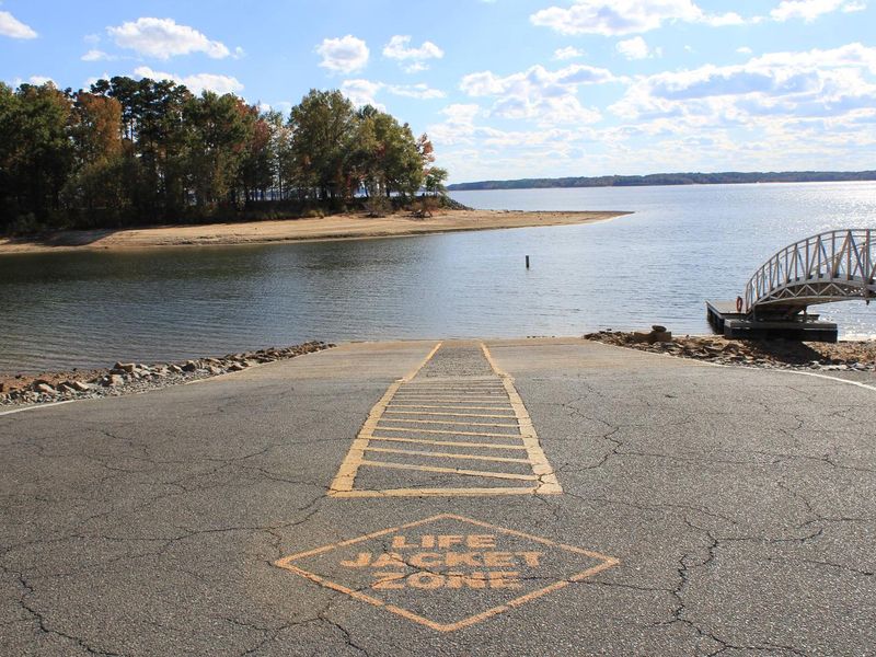 Welcome to North Bend Park! This is the boat ramp located in Area C. This boat ramp is for campers only. 