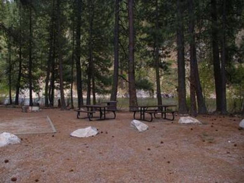 Elks Flat Campground