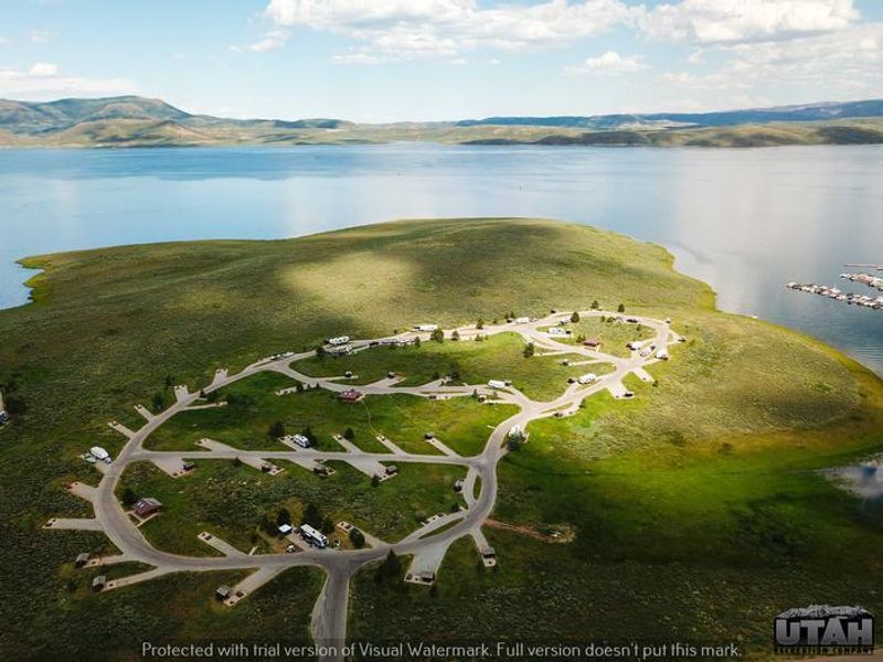 Strawberry Bay - G Loop