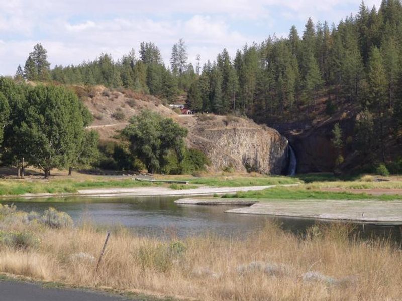 Hawk Creek CG with Water Fall