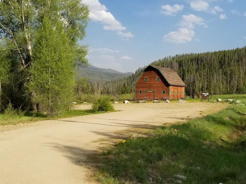 AA Barn site with parking shown