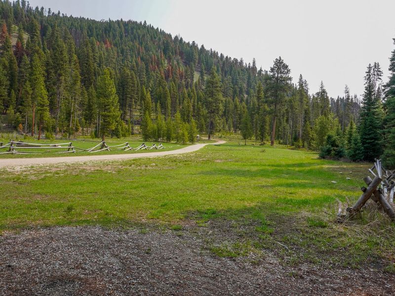 Fales Flat Campground and group site