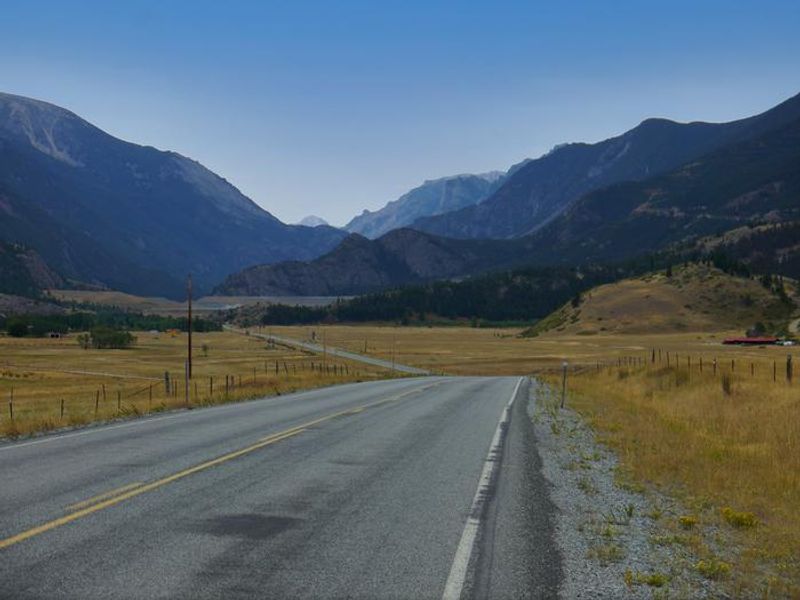 Views on the road to Woodbine