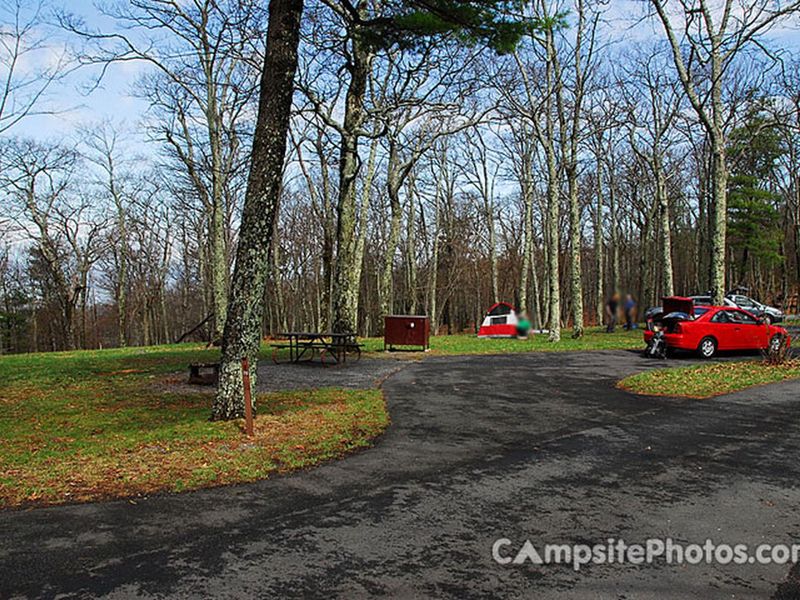 Lewis Mountain Campsite #20 Pull Through