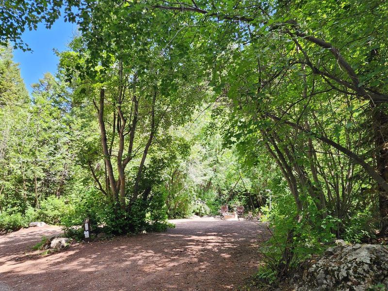 A campsite at Malad Summit