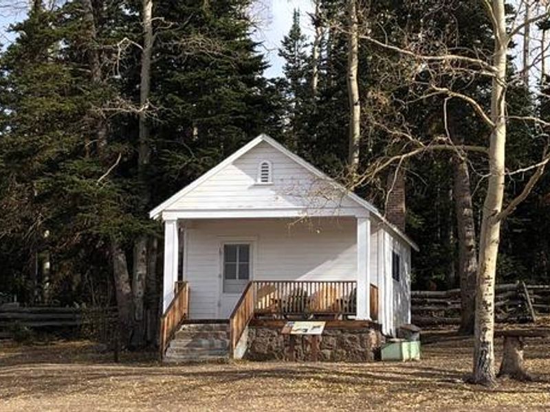 Jones Corral Guard Station