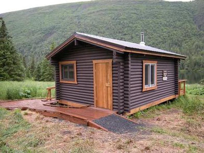 BARBER CABIN