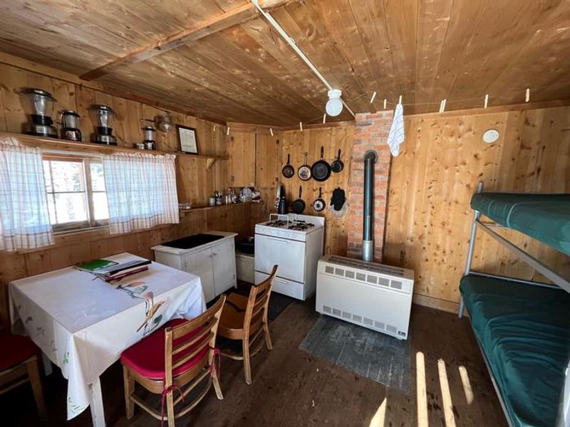 SNOW SURVEY CABIN 7