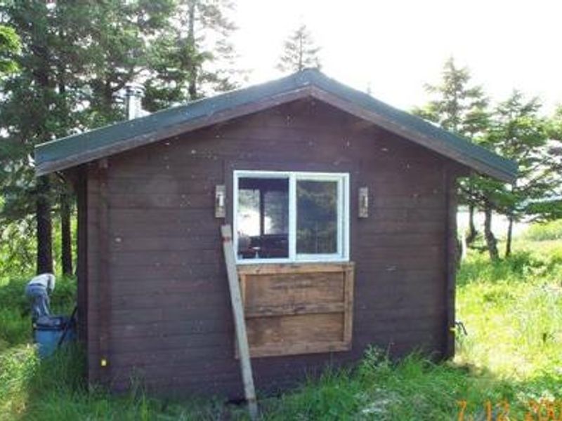 LOG JAM BAY CABIN