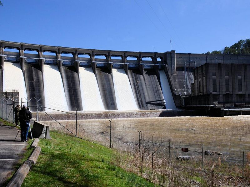 Cooper's Furnace Day Use, Dam Viewing Area