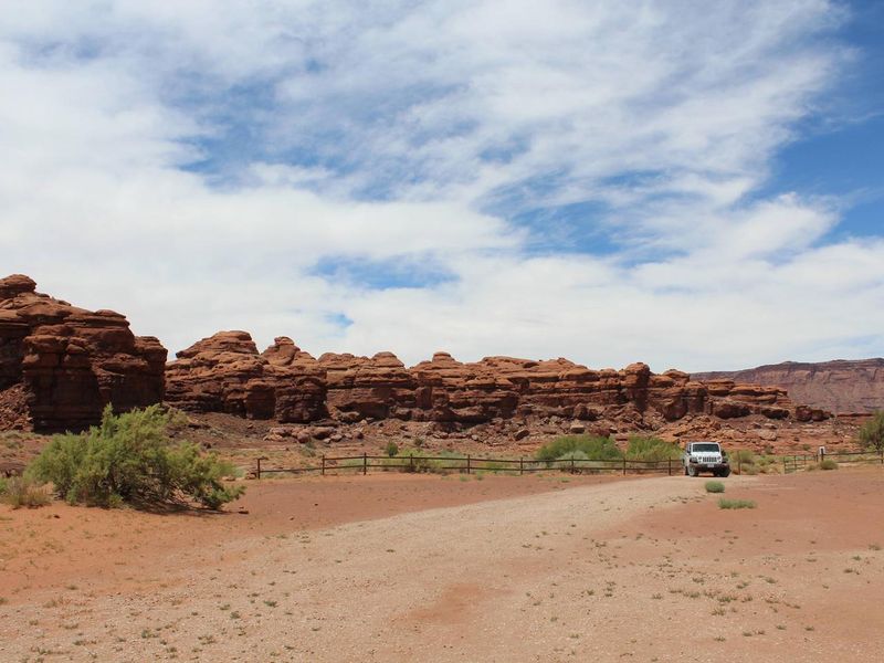 Indian Creek Falls Group Site camping and parking area
