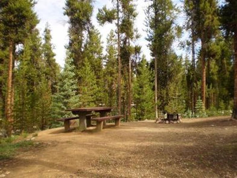 BABY DOE, Site table and fire ring