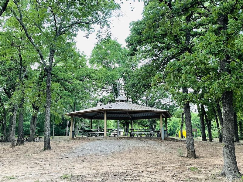 A photo of facility BURNS RUN WEST with Picnic Table, Electricity Hookup, Shade