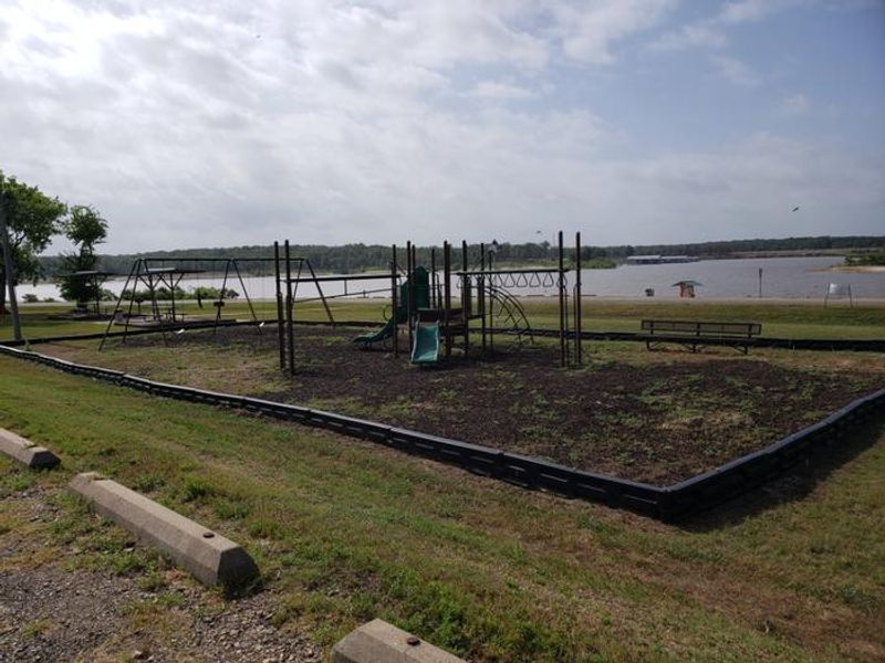Lilly Road playground and picnic area.