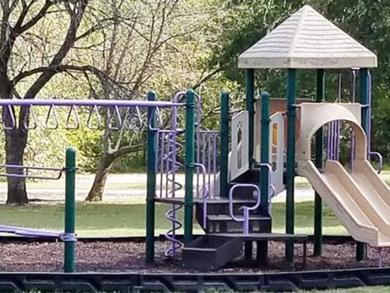 Playground in Sparrowfoot campground