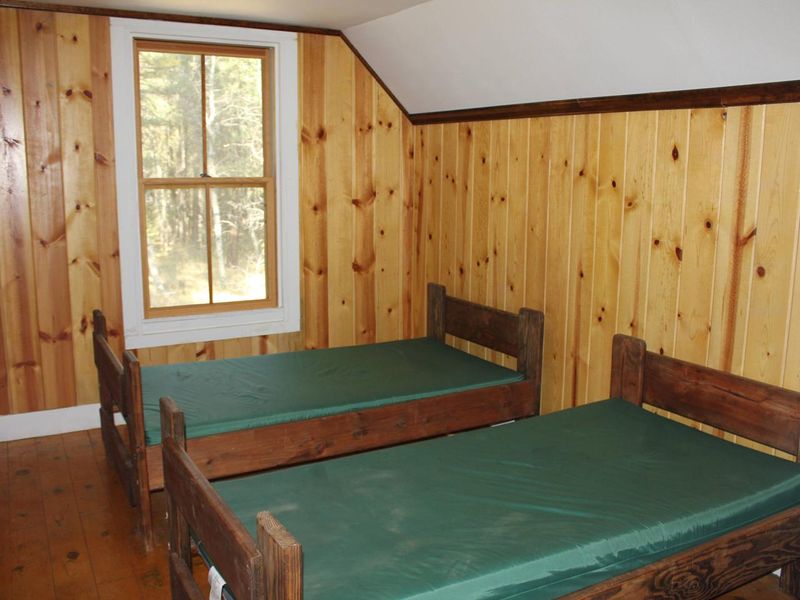 Upstairs Bedroom 2