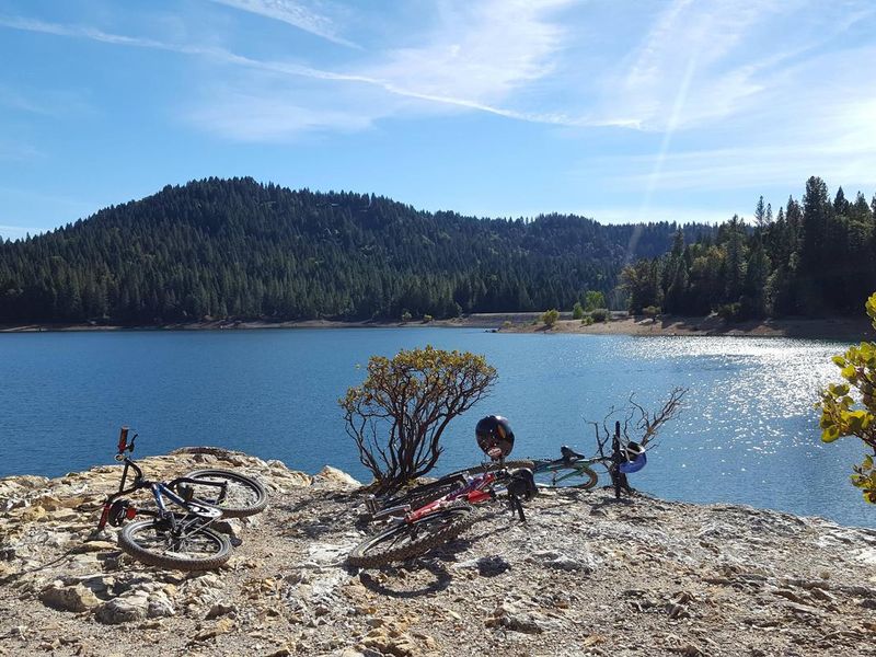 Scotts Flat 5 miles from White Cloud