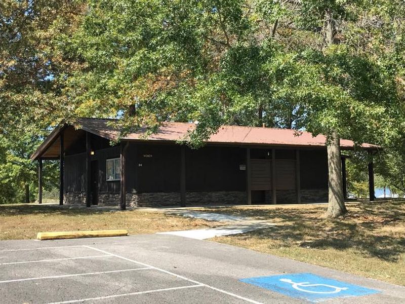 LILLYDALE CAMPGROUND MIDDLE SHOWER HOUSE