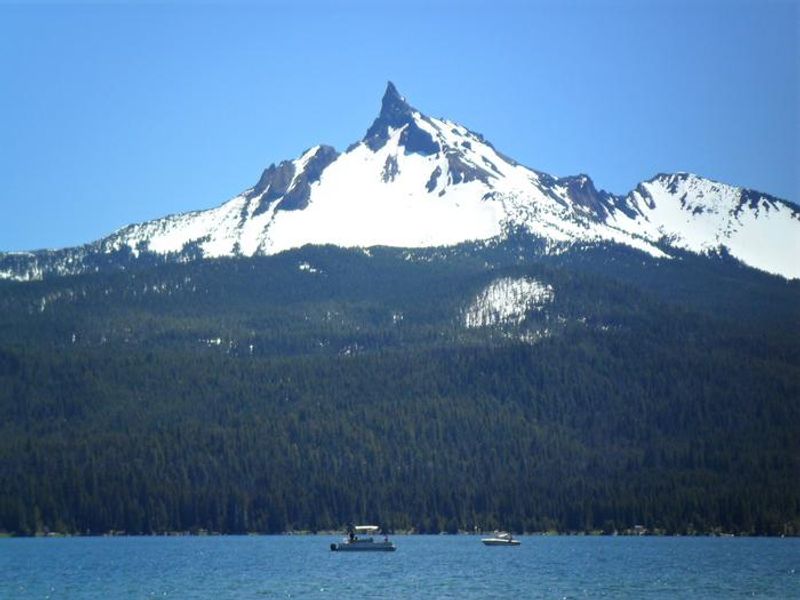 View of Mount Thielsen from campground