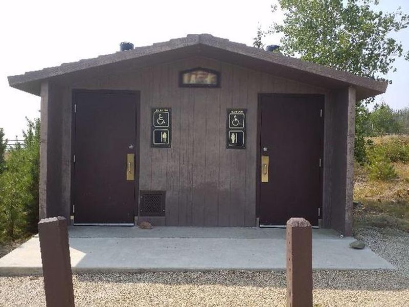 BOTTLE CREEK GROUP PICNIC SITE 7