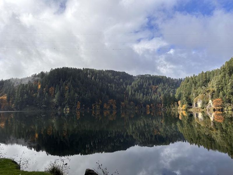 View of Loon Lake from East Shore day use area in fall season 