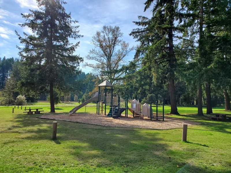 Schwarz Park Playground