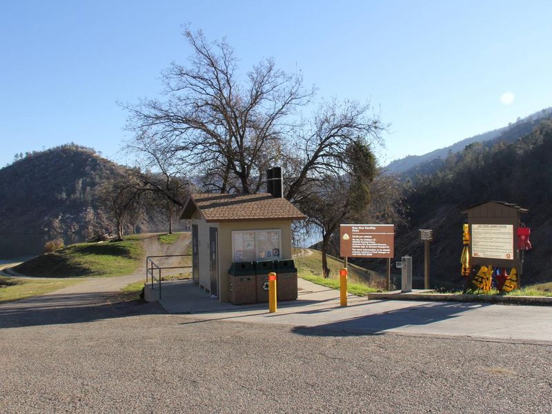 DAY USE AREA SELF PAY STATION - NO CAMPING FEES PAID HERE - PARK RANGERS WILL COLLECT