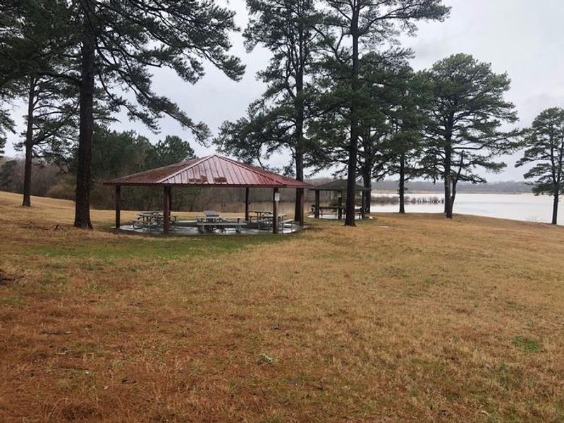 Hexagon Pavilion at the Outlet Channel