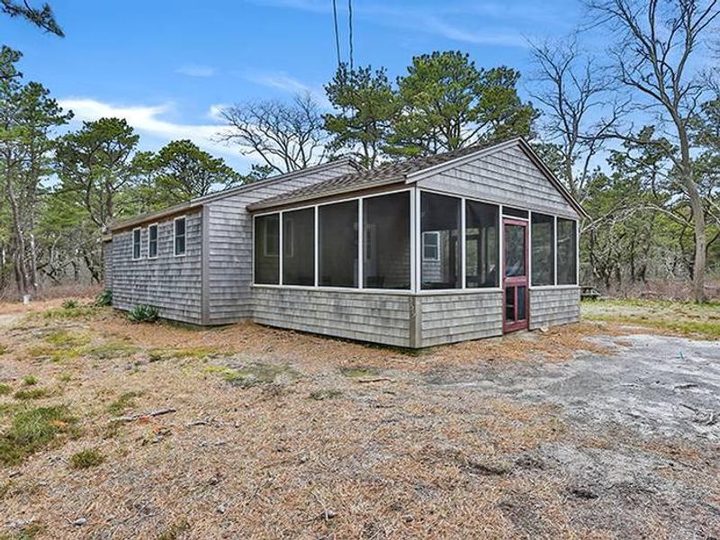 Exterior of the Le Count Beach House