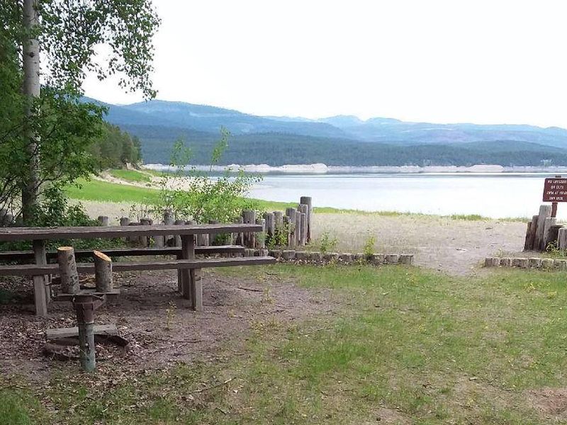 Rexford Bench Day Use Area and Beach