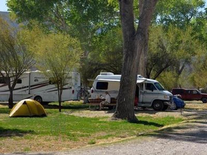 Travel trailer set up